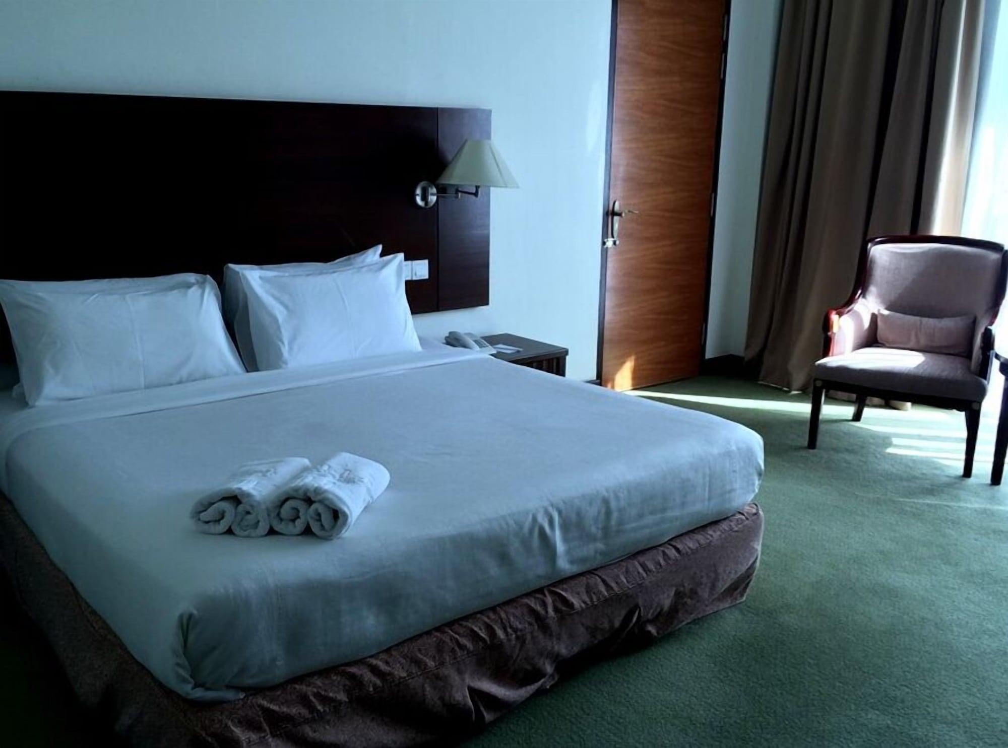 Heritage Hotel 3*